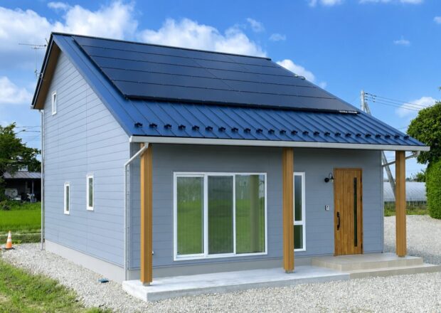 無垢材の心地よさと、家族の変化に寄り添う住まい